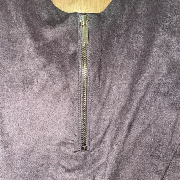 House of CB London “Romane” Gray Vegan Suede Zip front bodysuit - Picture 6 of 13